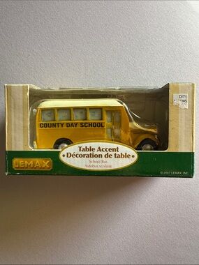 Lemax School Bus Collectible (2007)
